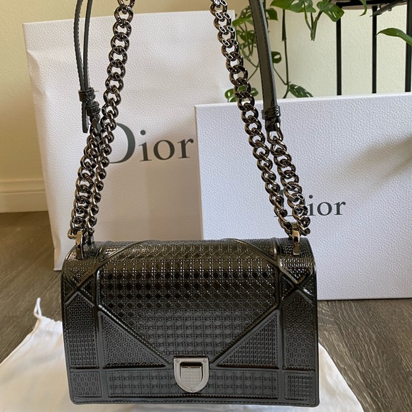 Dior Metallic Patent Micro-Cannage Diorama Bag Onyx Black - Picture 2 of 14
